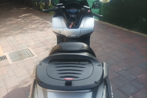 Scooter Honda sw 600