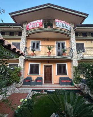 Villa a schiera