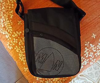 BORSA A TRACOLLA  MURPHY & NYE