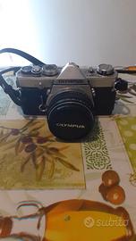 macchina fotografica OM2