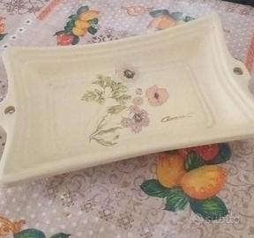 VASSOIO IN CERAMICA DIPINTO A MANO