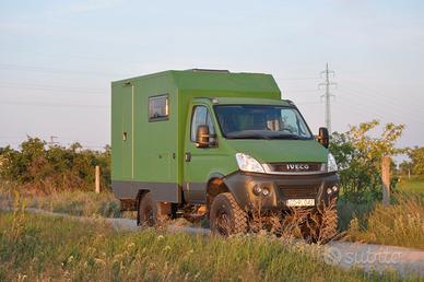 Iveco Daily 4x4 Camperizzato Veicolo da Spedizione