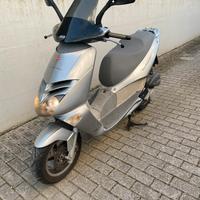 Aprilia Leonardo 150