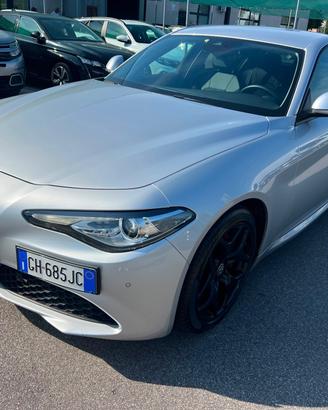 Alfa Romeo Giulia 2.2 Turbodiesel 190 CV AT8 Execu