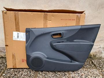 Pannello interiore anteriore Suzuki Alto 