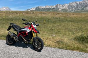 Ducati hypermotard 939 sp