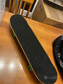 Skateboard oxelo