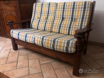 Divanetto in legno