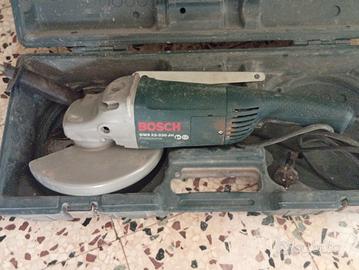 smerigliatrice Bosch professionale da 2200 watt 