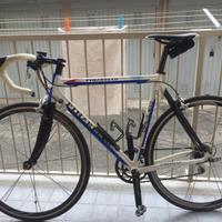 Bici da corsa Pinarello Galileo