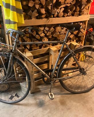 Bici vintage da restauro