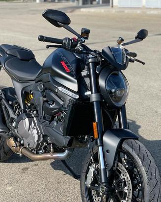 Ducati Monster 937 - 2021 naked