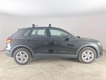 AUDI Q3 35 TDI S tronic Business