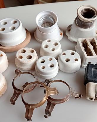 Lotto di prese e interruttori vintage.