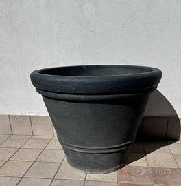Vaso grigio  alto 48 cm
