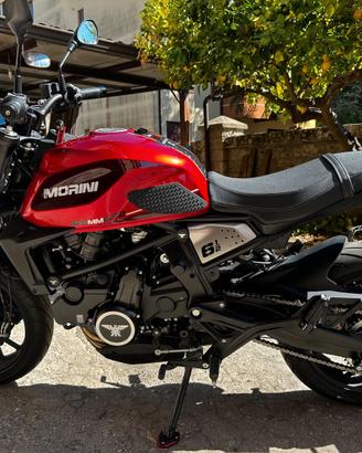 MOTO MORINI SEIEMMEZZO STR