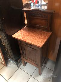 Coppia comodini in legno e ripiano in marmo vintag
