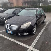 Opel insignia. 