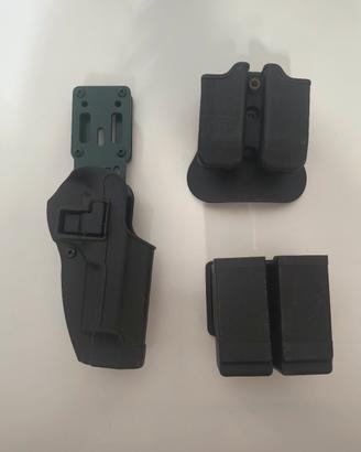 fondina Blackhawk