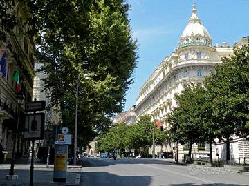 Appartamento di 350 m² con più di 5 locali a Roma