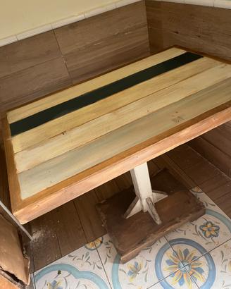 Tavolo in legno