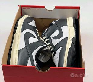 Nike dunk low premium black /white