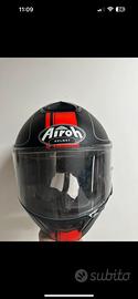 Casco Airoh e interfono Midland