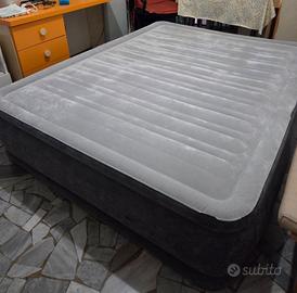 Materasso Gonfiabile Matrimoniale Intex