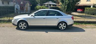 Audi A4 berlina 130 cavali