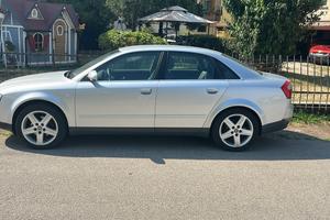 Audi A4 berlina 130 cavali