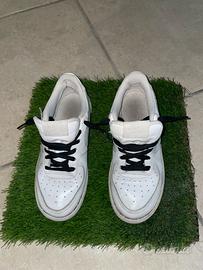 Air Force 1 black and white