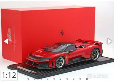 Ferrari F80 Rosso Supercar ( Scala 1/12 )