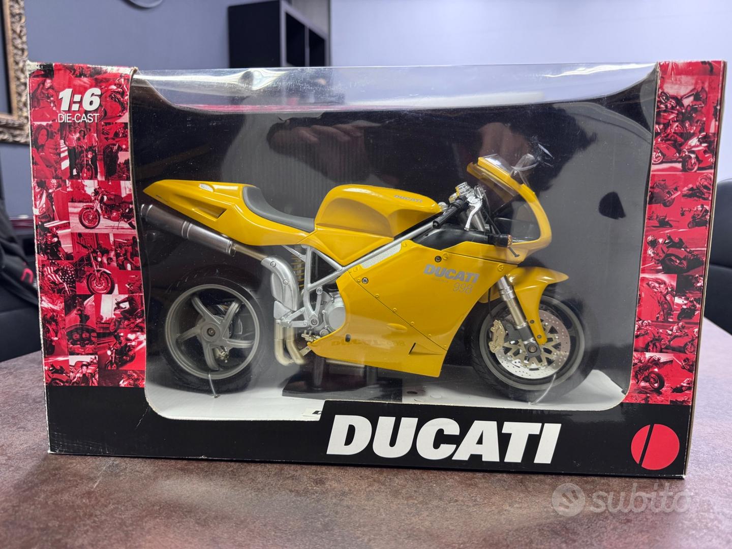 Большая модель мотоцикла Ducati 998 Testastretta Red NewRay 1/6