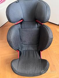 Seggiolino autoBebecomfort  per bambini ISOFIX