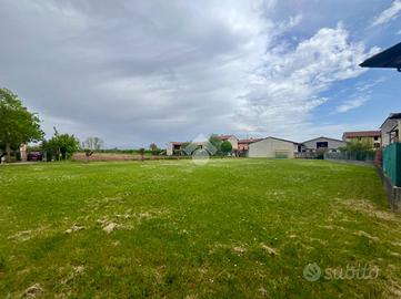 TER. RESIDENZIALE A MERETO DI TOMBA