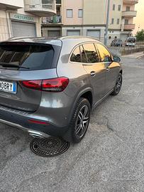 mercedes gla
