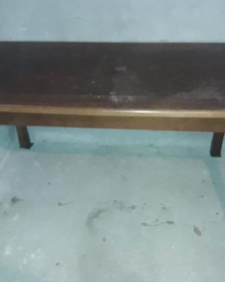Tavolo in legno