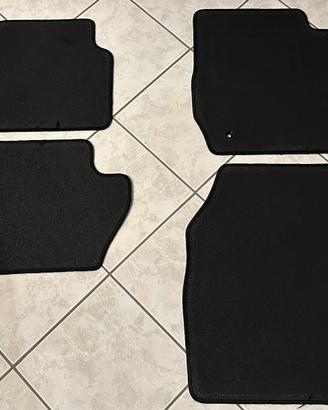 Tappettini su misura ford Ka
