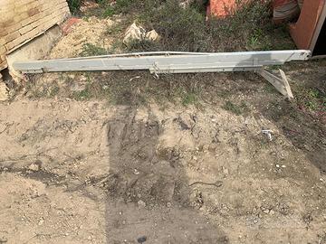 Barra elevatrice con gancio