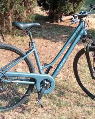 bicicletta trekking RIVERSIDE 500