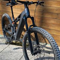 CUBE STEREO HYBRID ONE44 