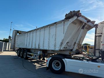 Semirimorchio vasca ribaltabile