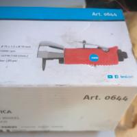 smerigliatrice ad aria