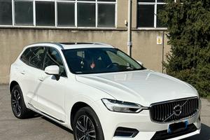 VOLVO XC60 Plug in  T6
