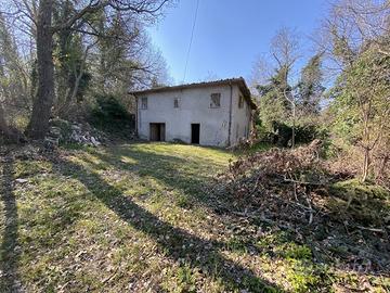 Rustico a Monte Grimano Terme