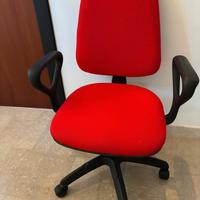 Sedia per Ufficio rossa con rotelle