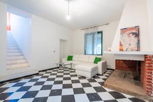 Indipendente con giardino e dependance