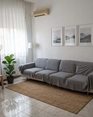 Divano Modulare Bianco 3 Metri 4 Sedute Estensibil