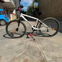 Bici Btwin Rockrider 300 (bambino/a 9-12 anni)