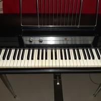 WURLITZER 200 A piano